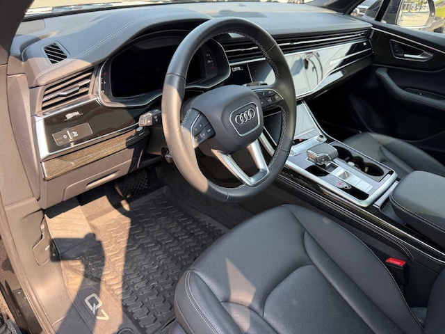 2025 Audi Q7 Premium Plus - Photo 16