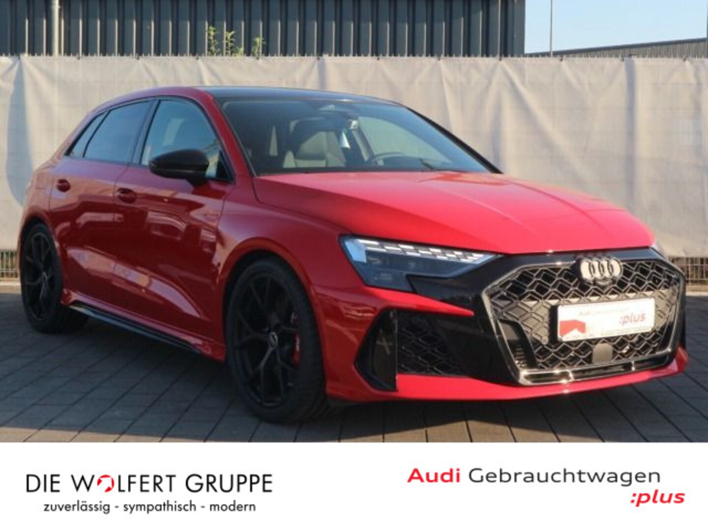 Bild über Audi RS 3 Sportback RS 3 Sportback 294 kW S tronic - für weitere Informationen kontaktieren Sie den Audi Partner