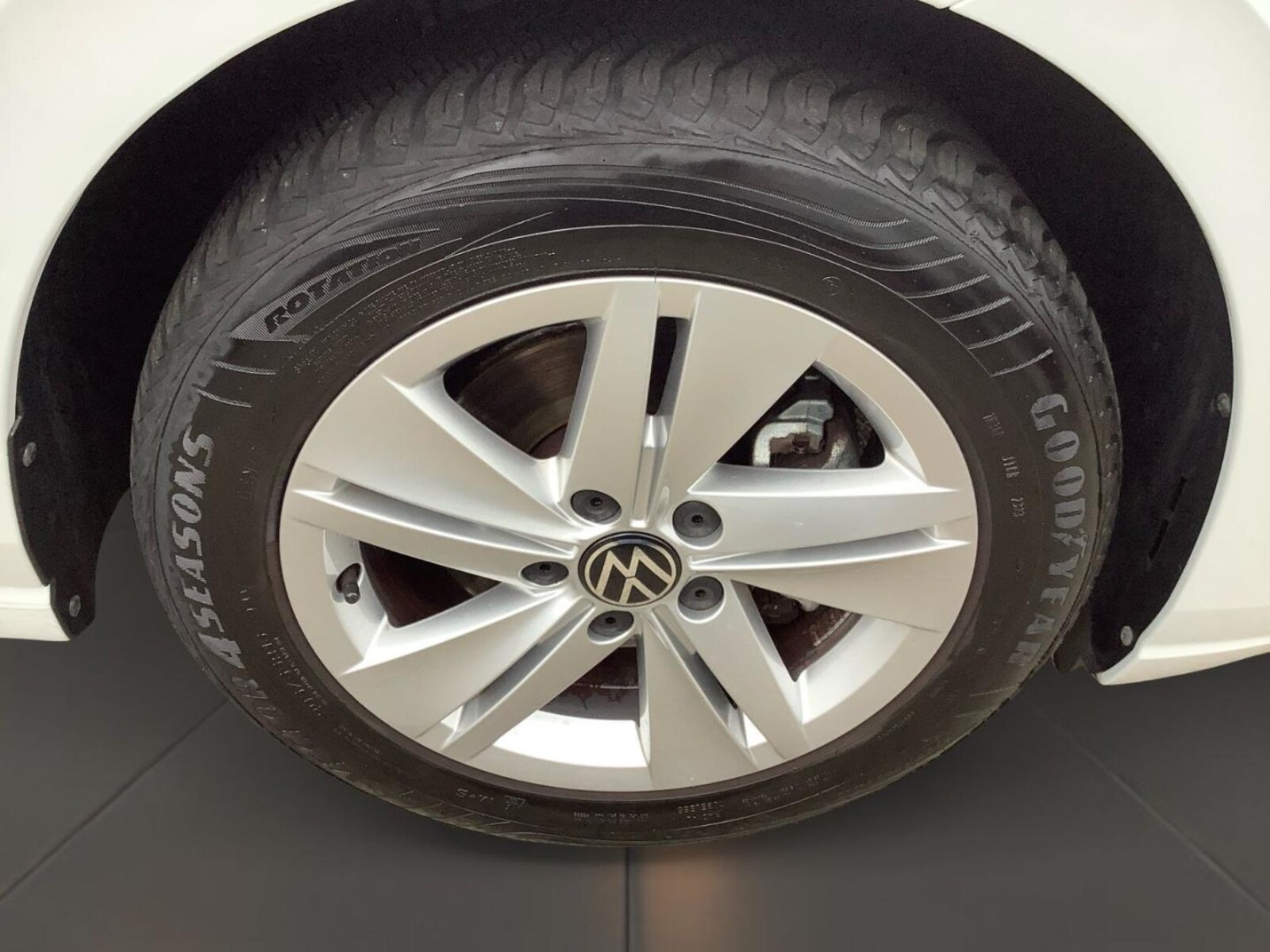 Volkswagen Golf – Bild 7