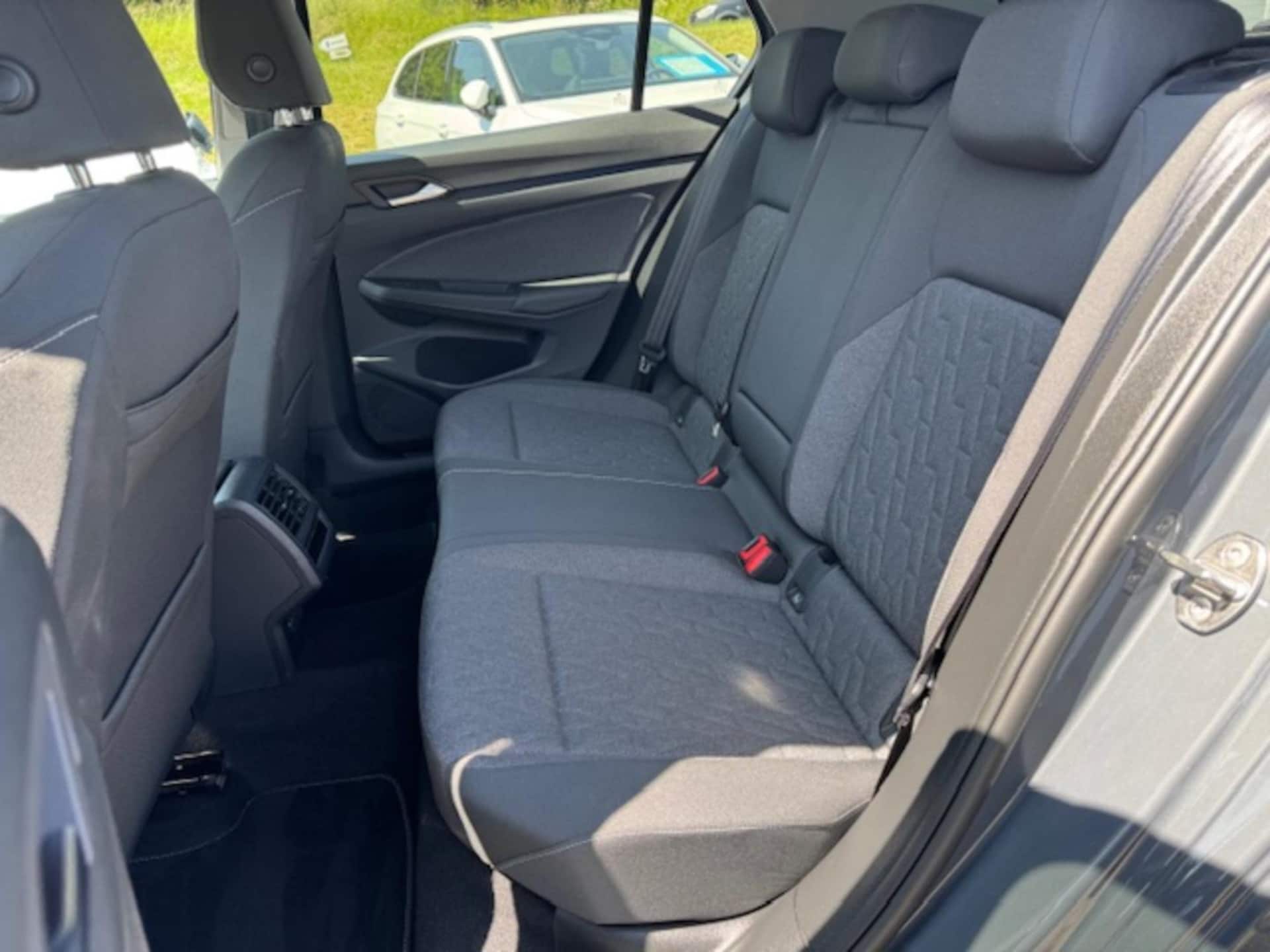 Volkswagen Golf MOVE