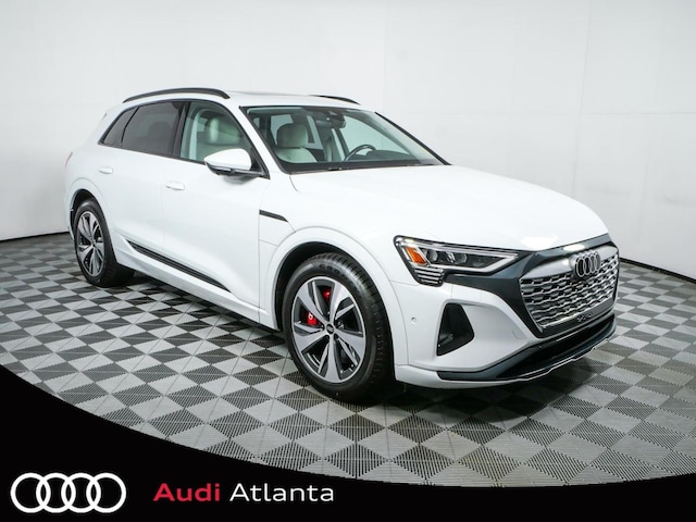 2024 Audi Q8 e-tron