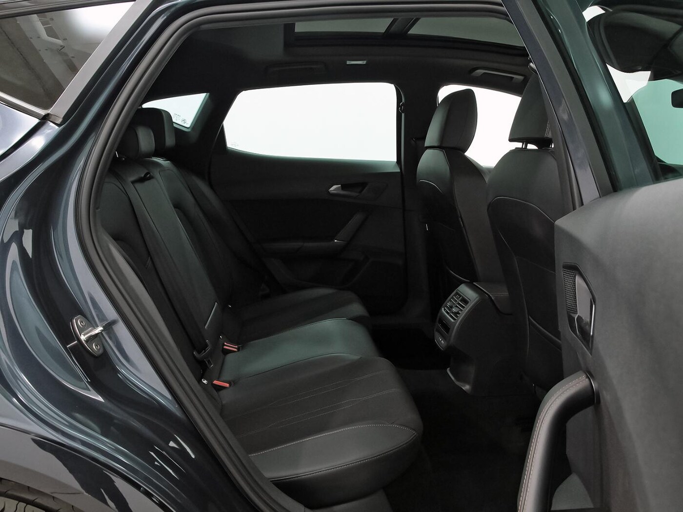 CUPRA Formentor 1.5 eTSI DSG 110 kW (150 CV) — photo 6