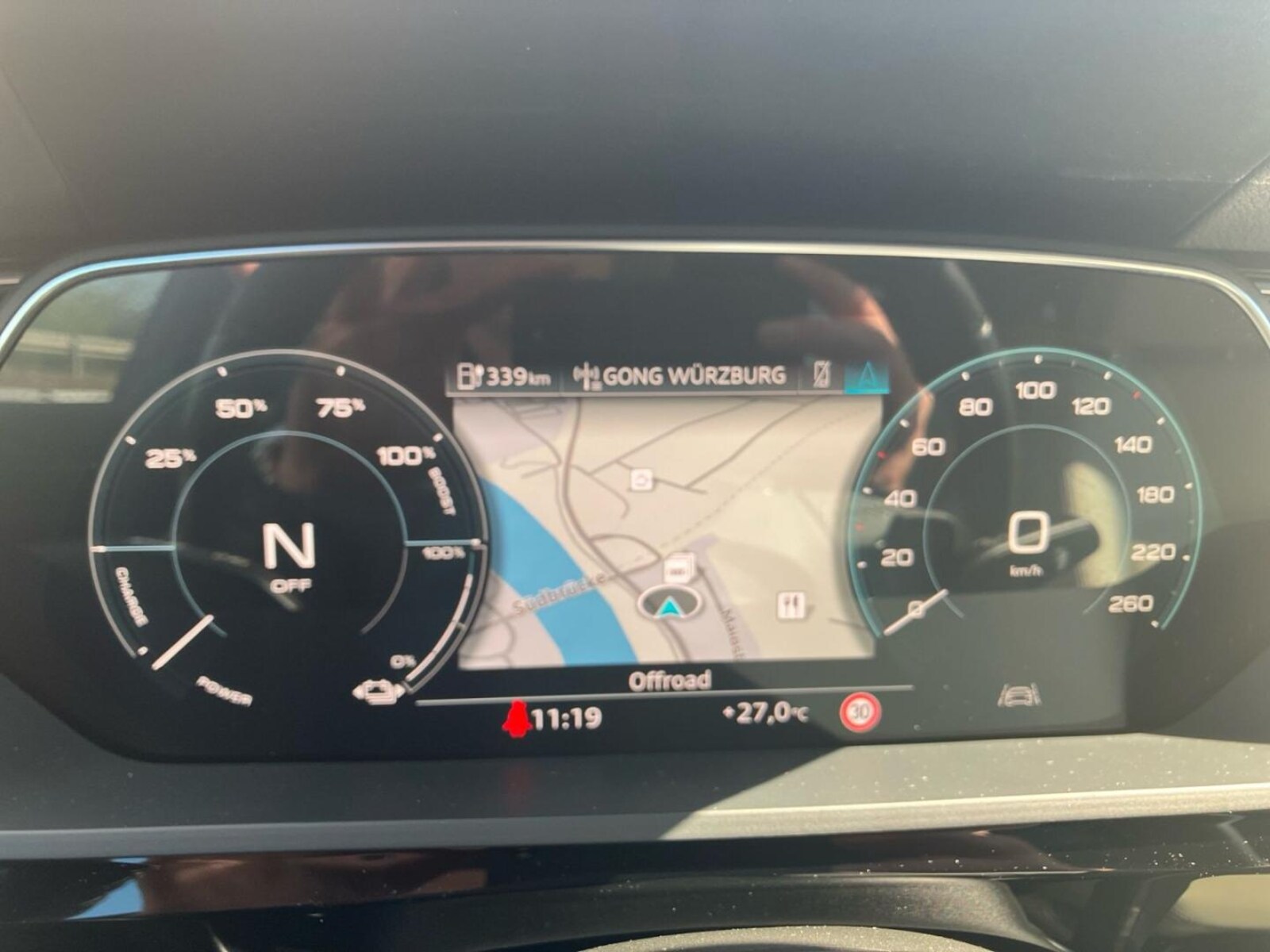 Audi Q8 Sportback e-tron – Bild 12