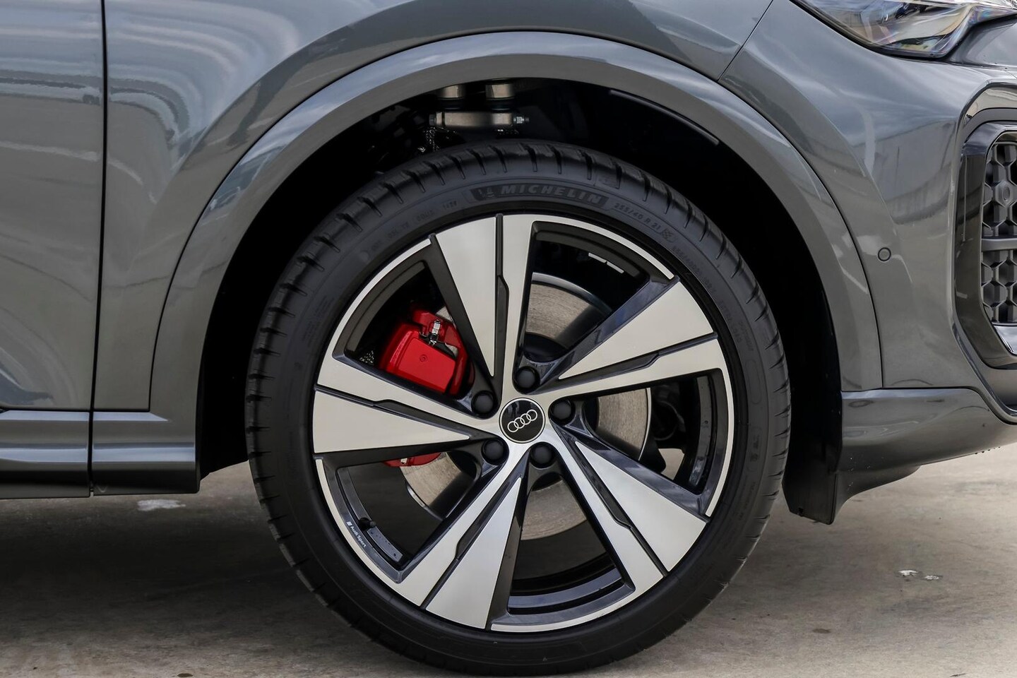 Image about Audi Q5 Sportback e-hybrid quattro S tronic