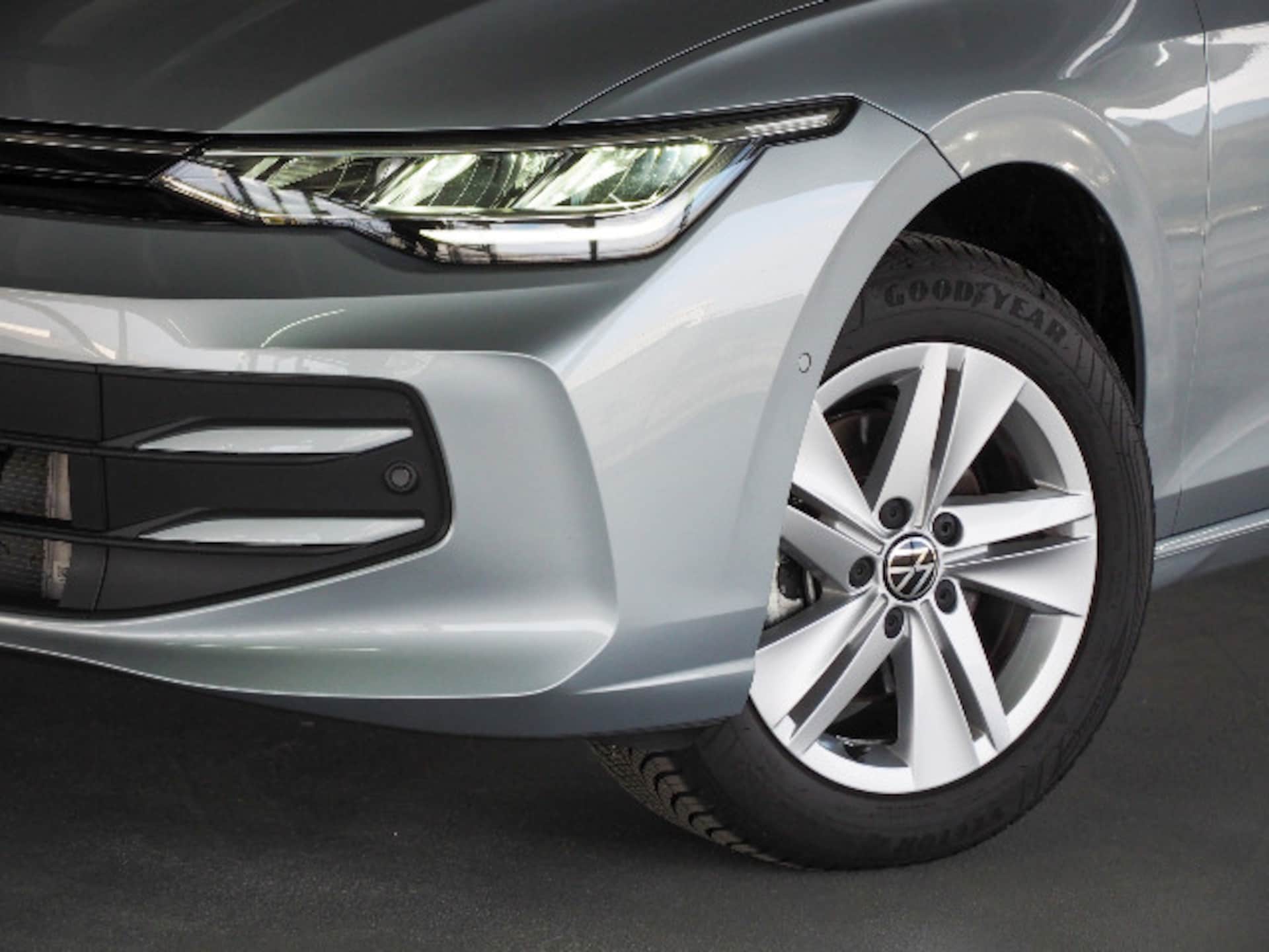 Volkswagen Golf Variant Life