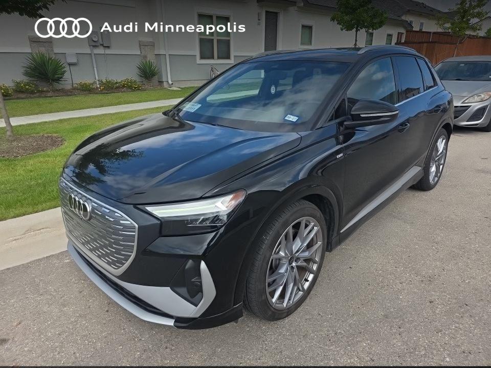 2025 Audi Q4 e-tron 55 Premium Plus quattro's photo