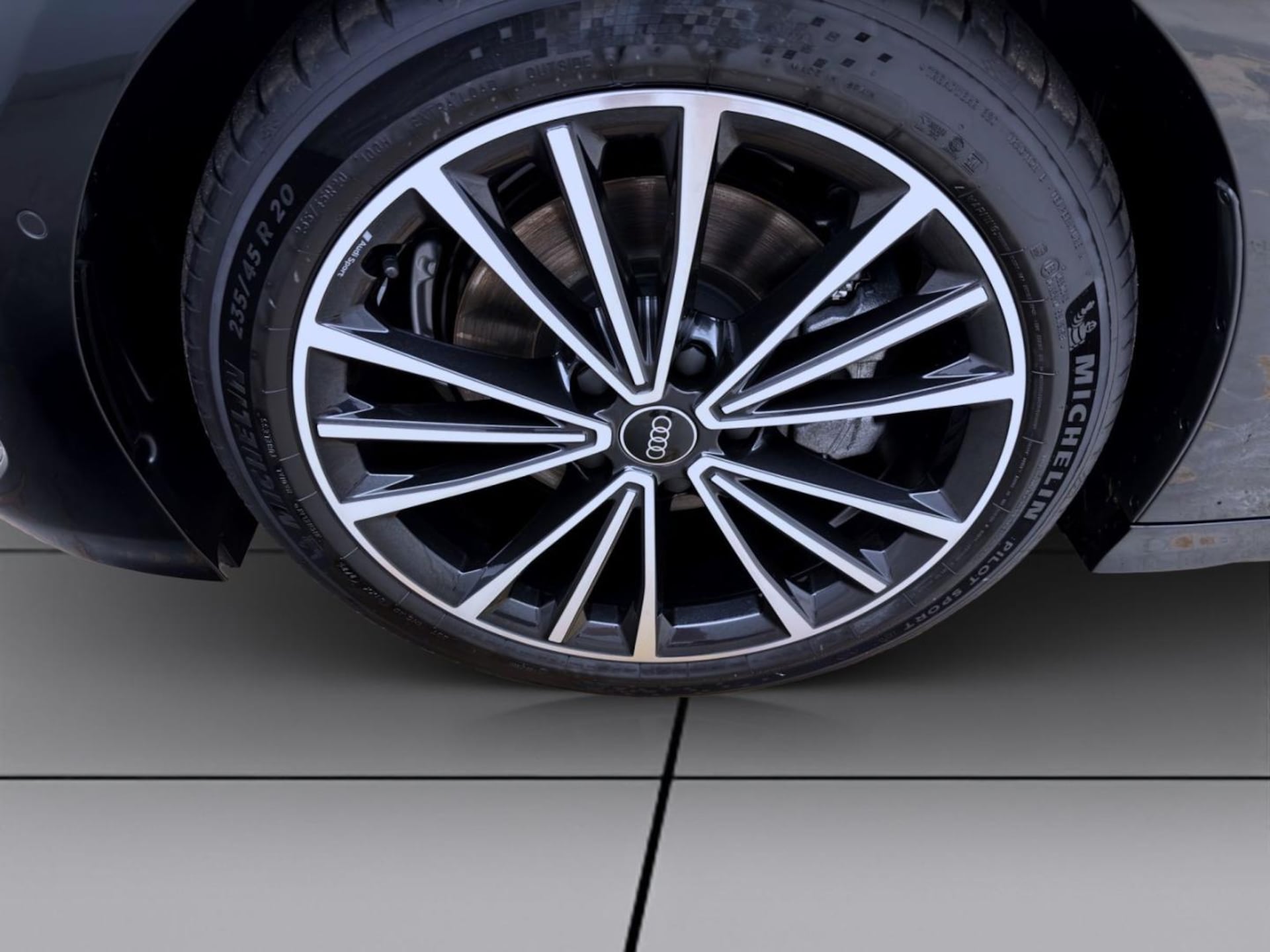 Audi A6 Avant e-tron