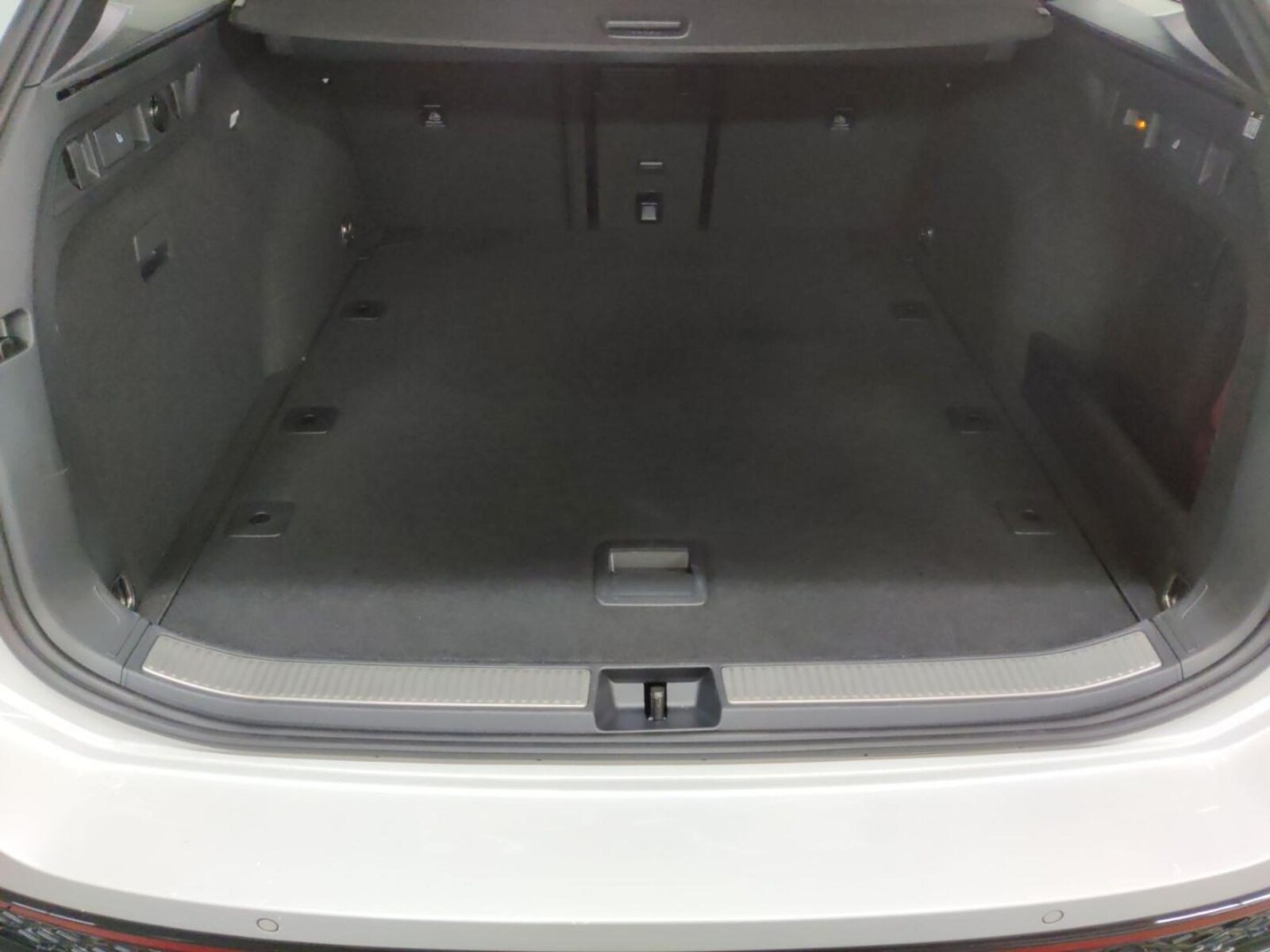 Volkswagen Passat – Bild 9