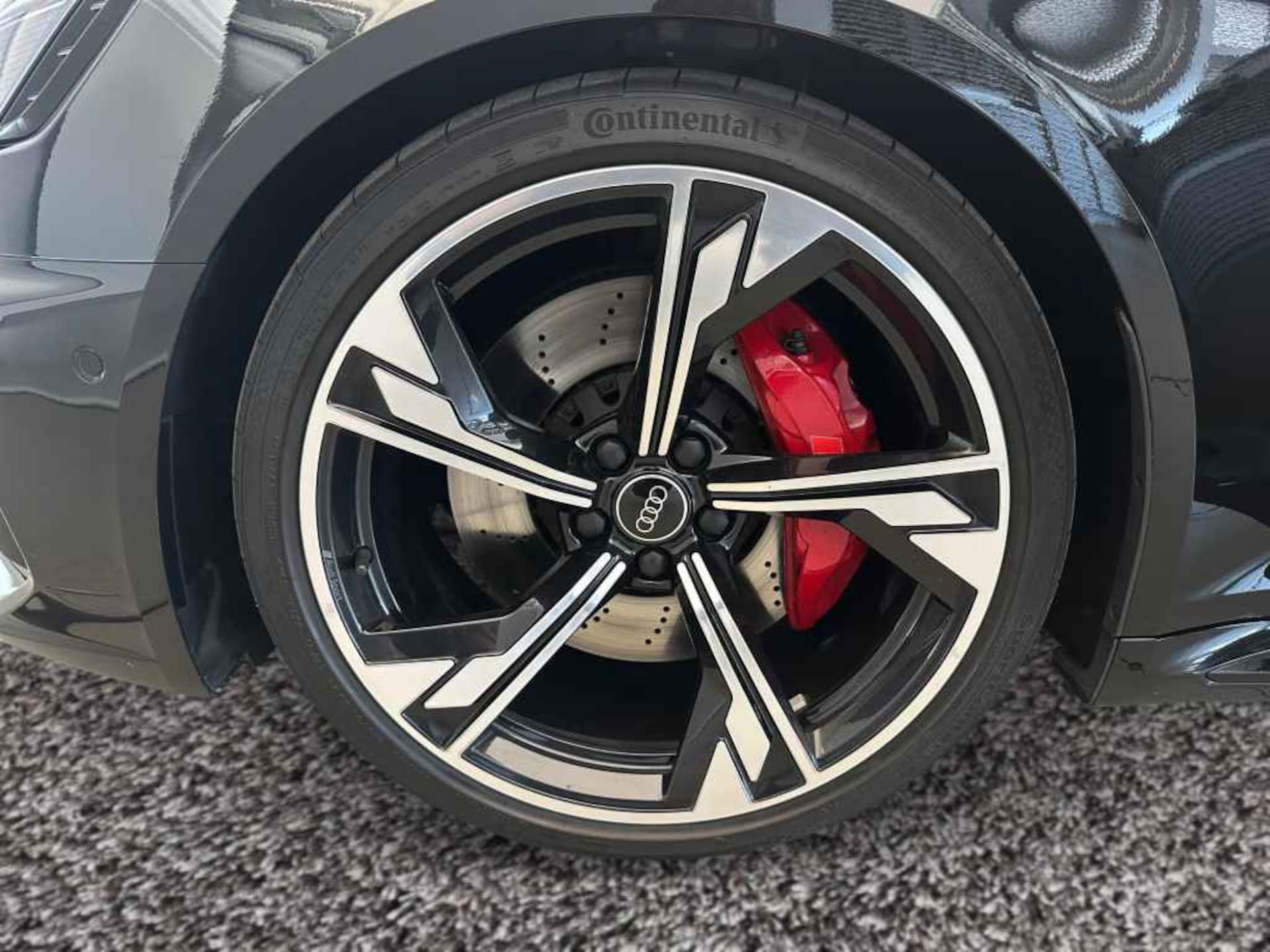 Audi RS 4 Avant