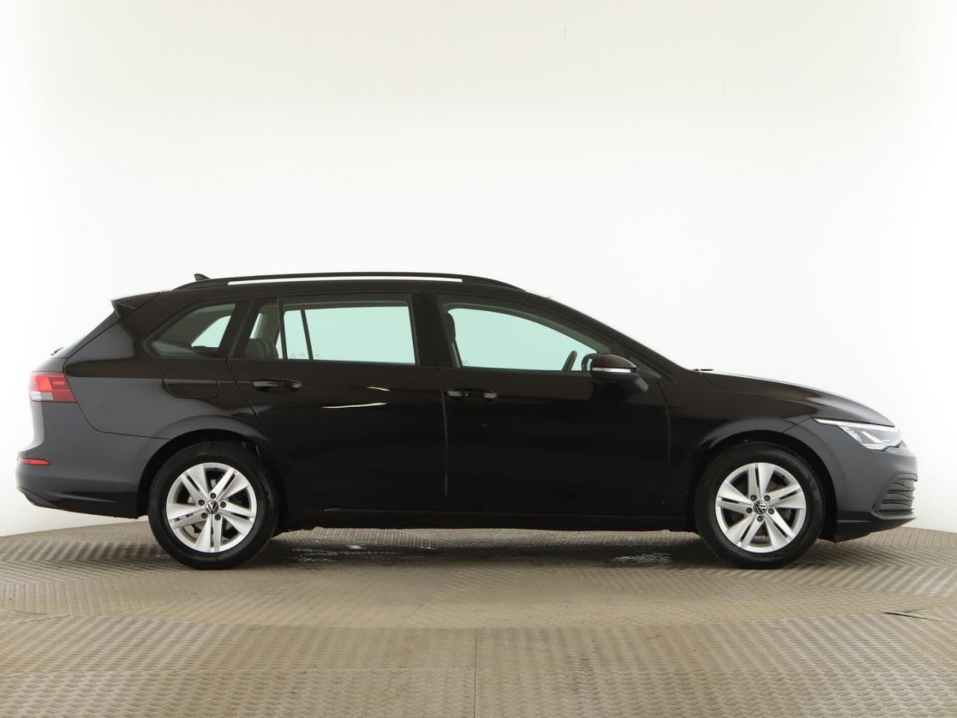 Volkswagen Golf Variant Life