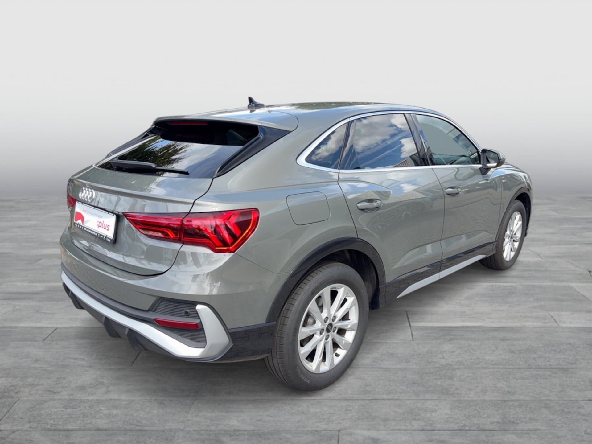 Audi Q3 Sportback S line