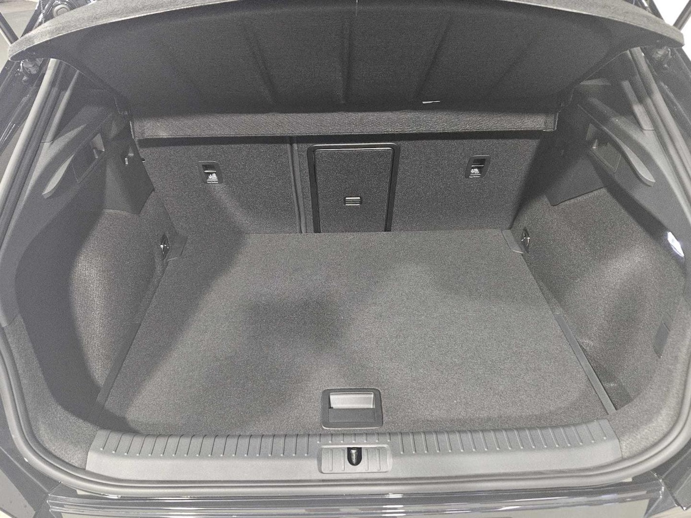 CUPRA Formentor 1.5 eTSI Beyond DSG 110 kW (150 CV) — photo 7