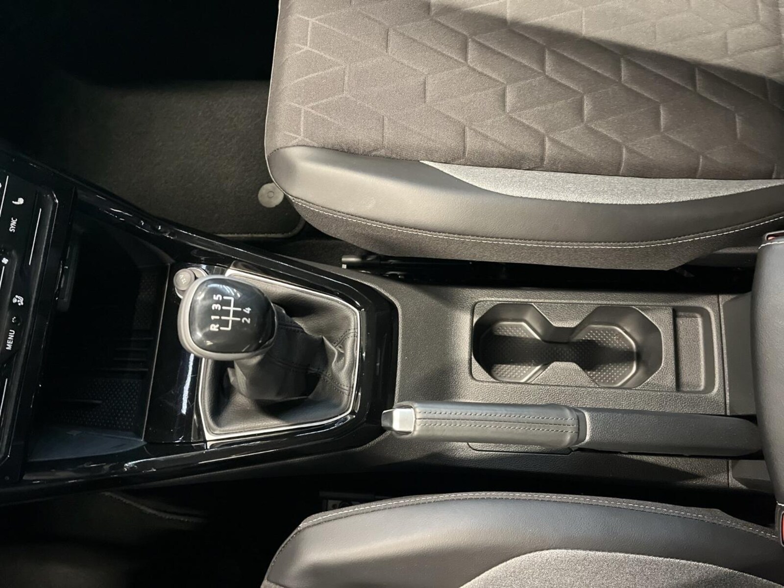 Volkswagen T-Cross – Bild 18