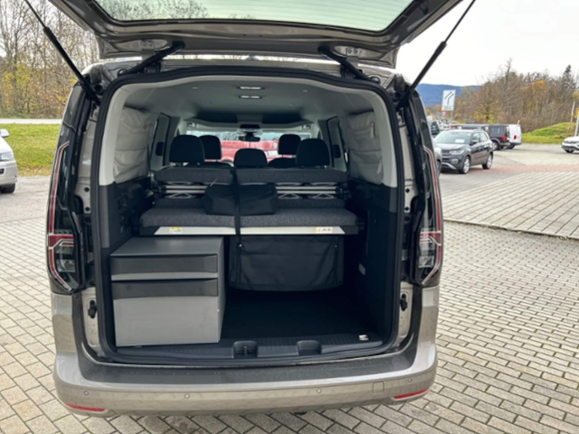 Volkswagen Caddy Maxi California