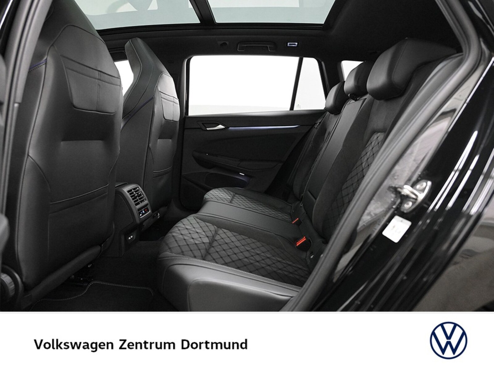 Volkswagen Golf Variant – Bild 12