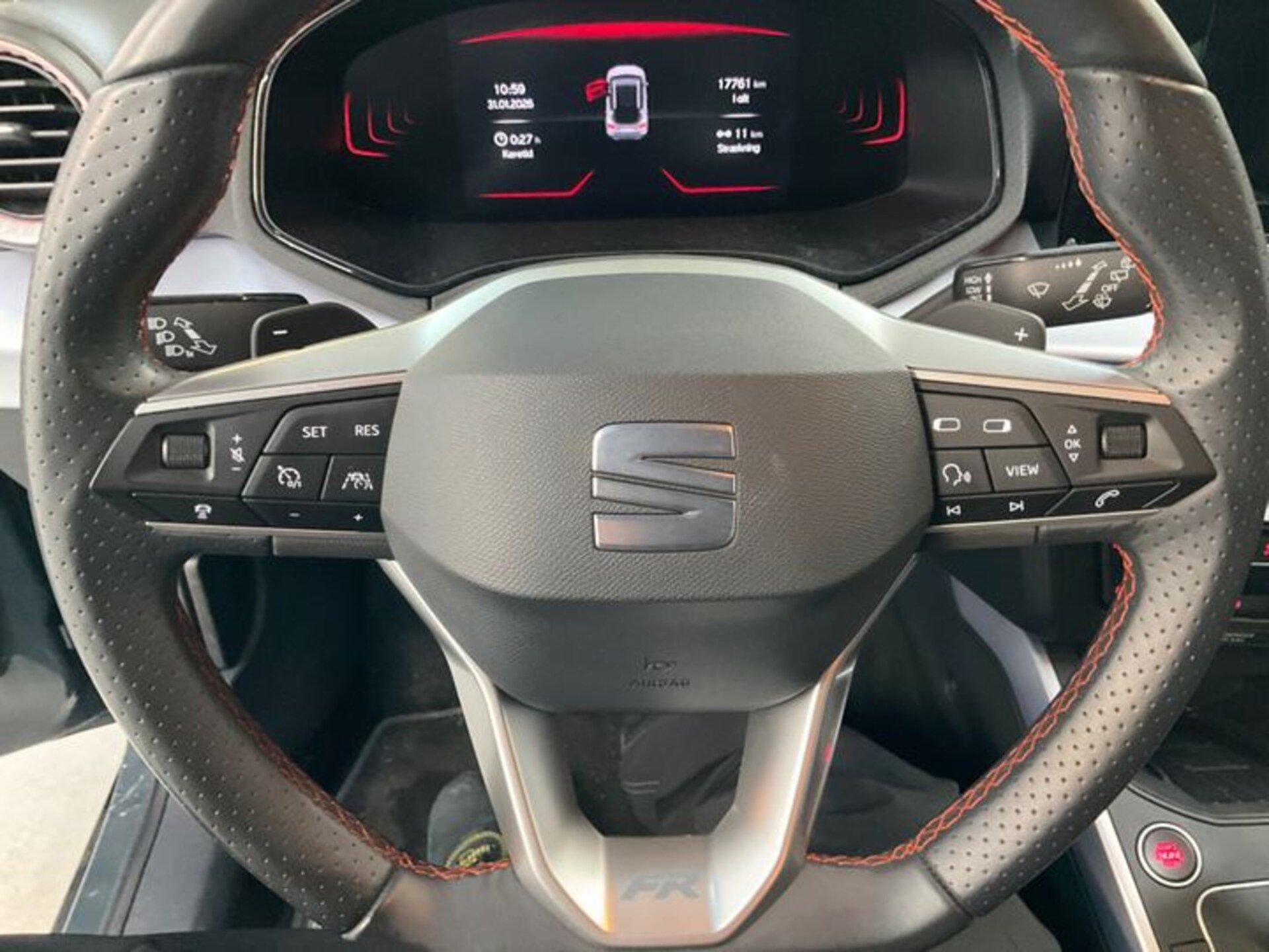 SEAT Arona FR