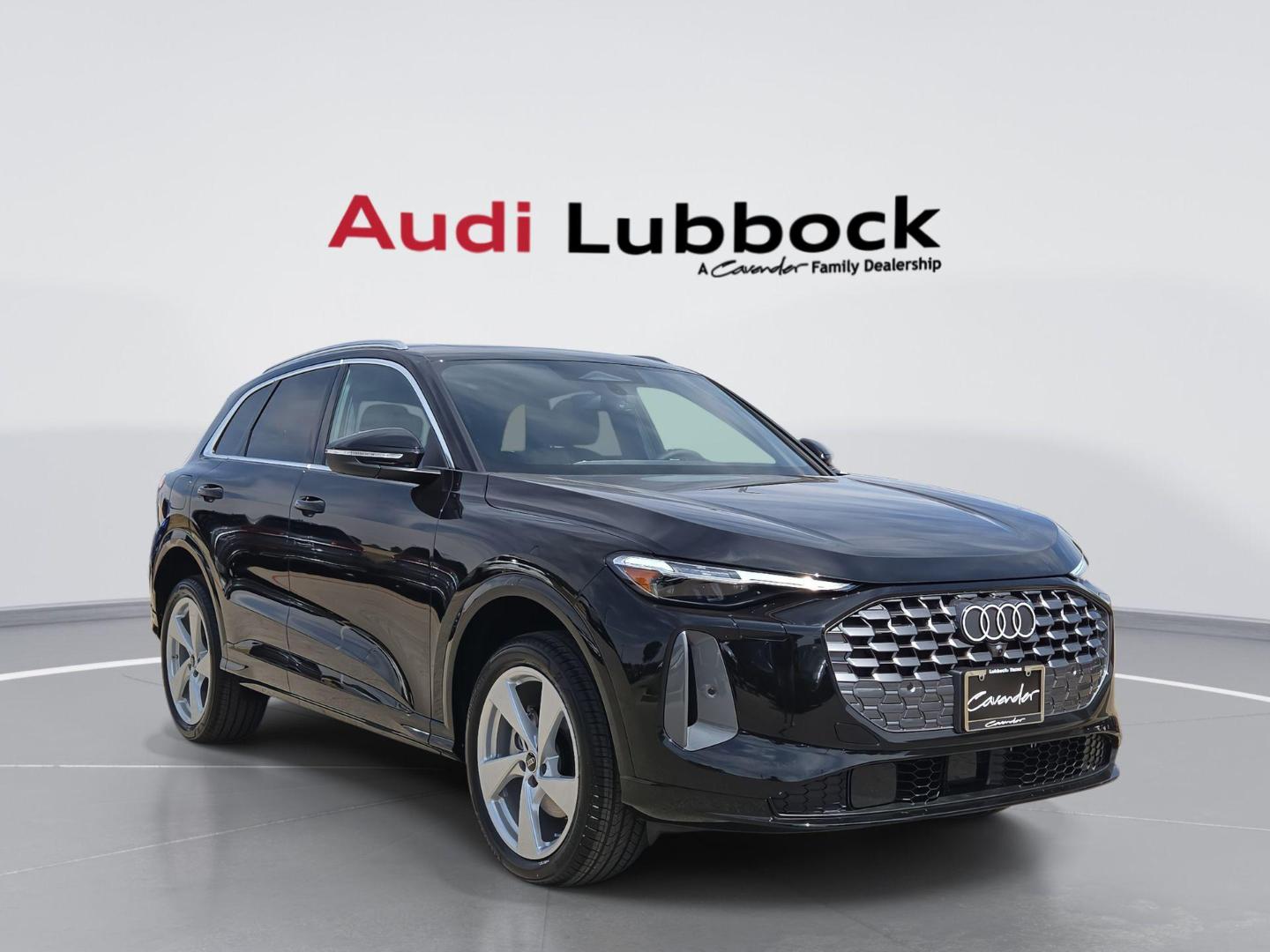 2026 Audi Q5 Premium Plus quattro's photo