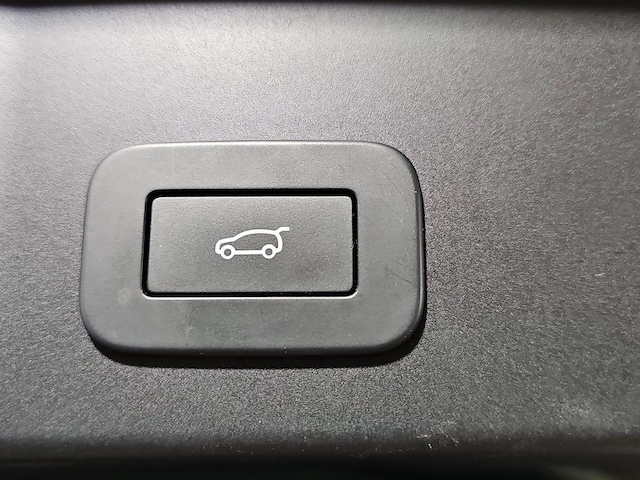 2023 Land Rover Range Rover Evoque 16