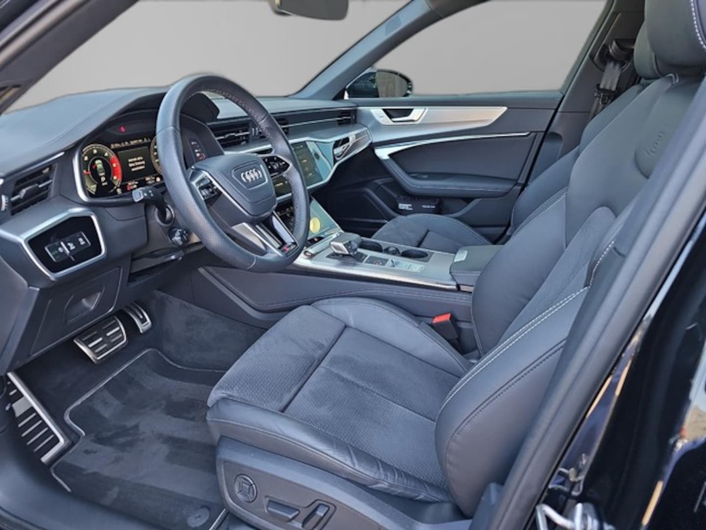 Bild über Audi S6 Limousine TDI quattro tiptronic - für weitere Informationen kontaktieren Sie den Audi Partner