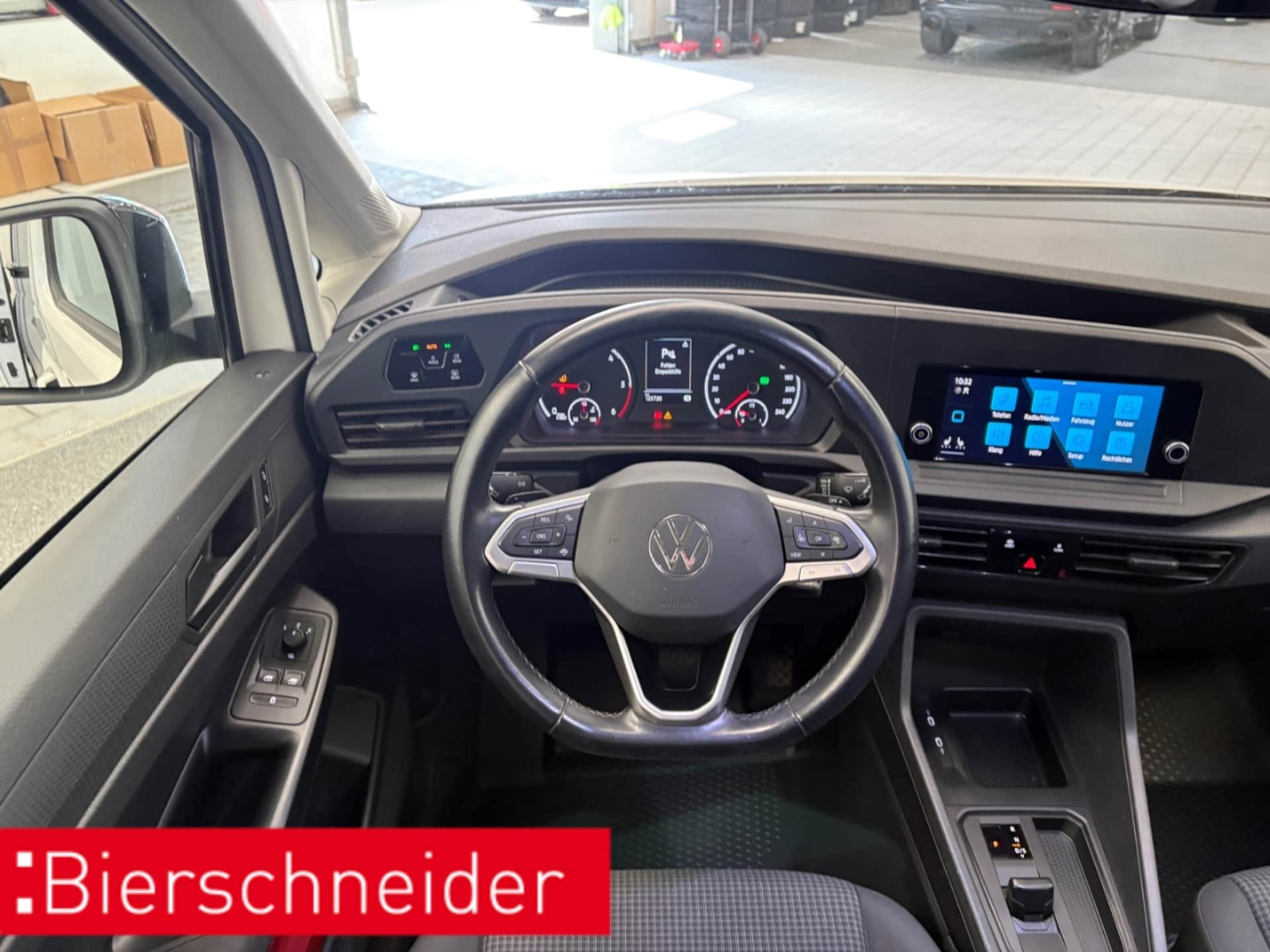 Volkswagen Caddy Maxi Basis-Modell