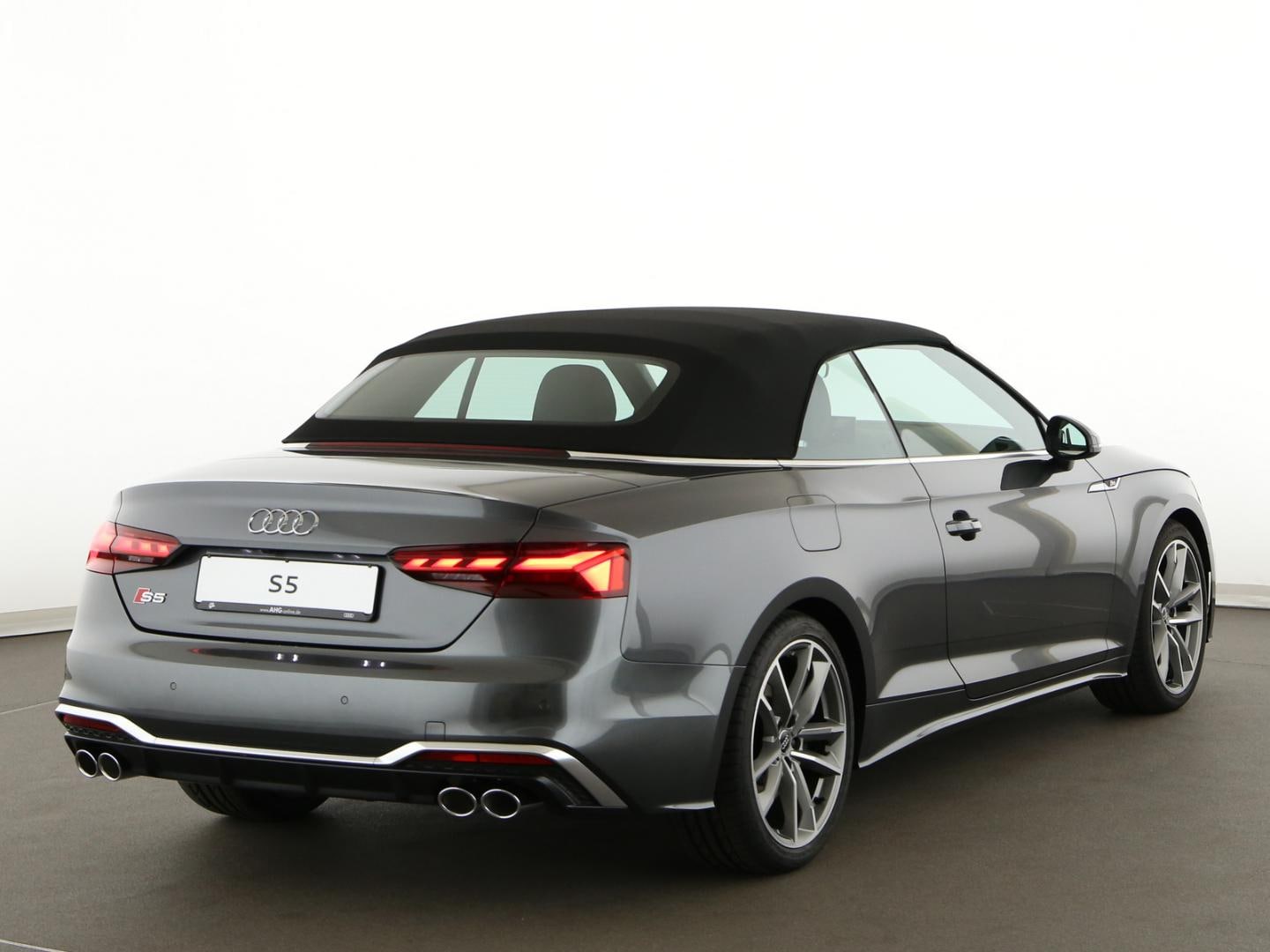 Bild über Audi S5 Cabriolet TFSI quattro tiptronic - für weitere Informationen kontaktieren Sie den Audi Partner