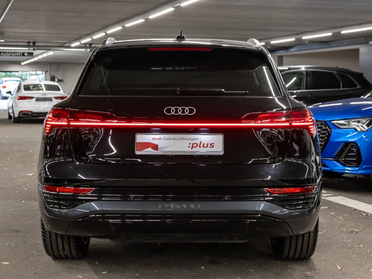 Image about Audi Q8 e-tron advanced 55 e-tron quattro