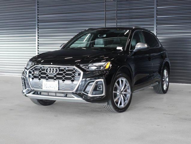 2023 Audi SQ5 Premium Plus's photo