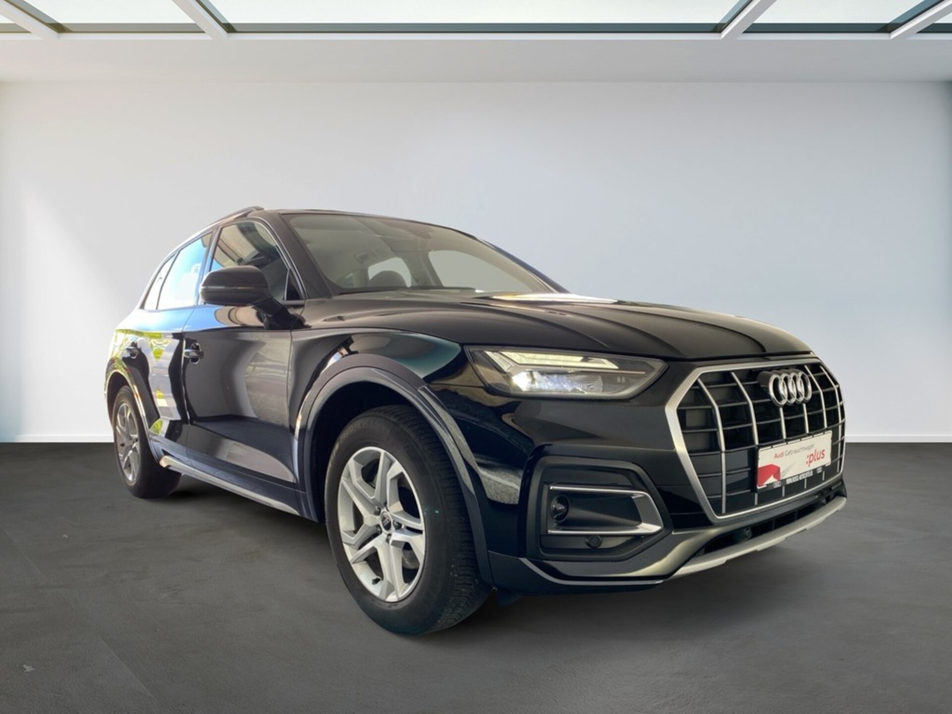 Audi Q5 SUV Advanced