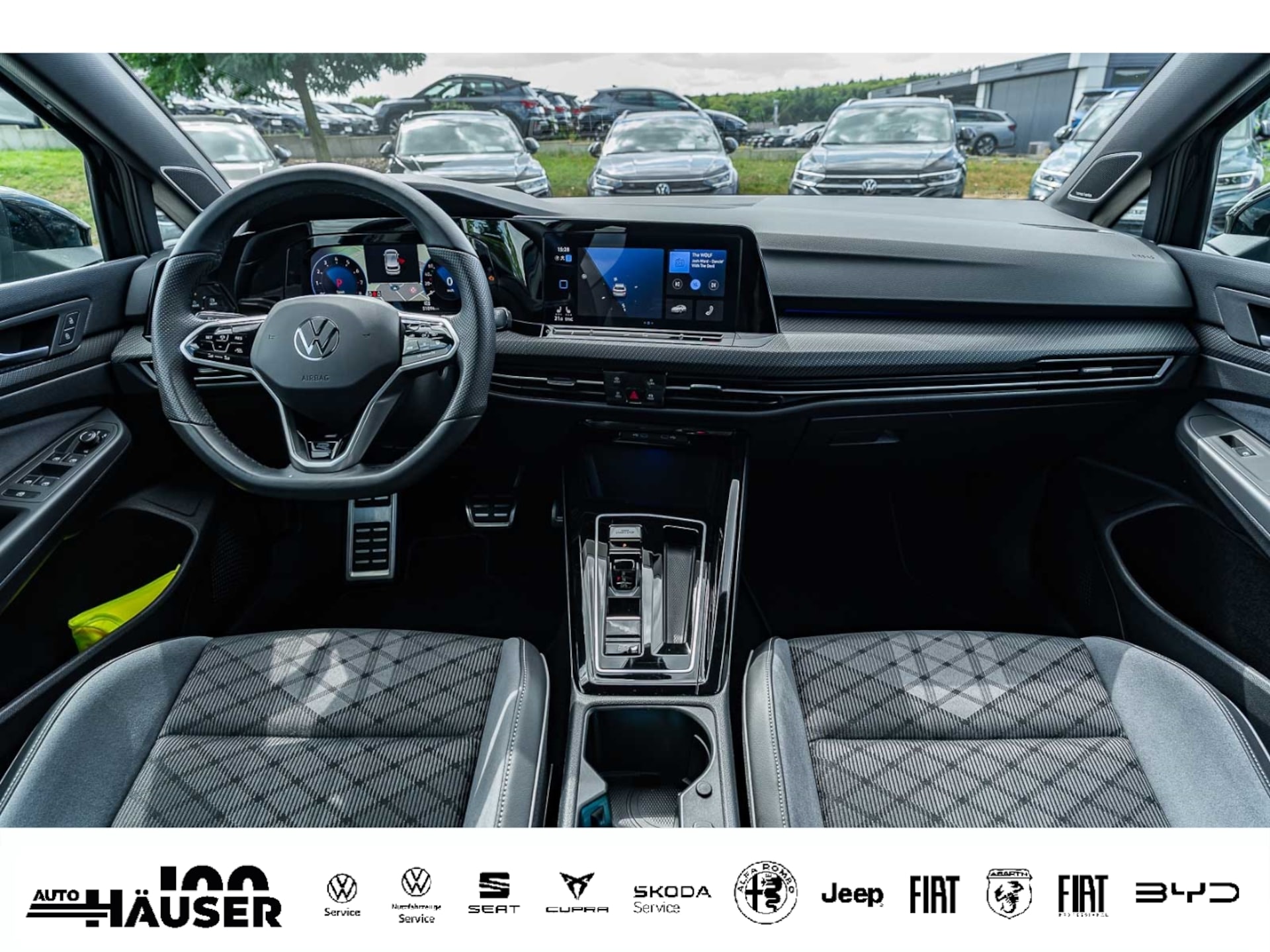 Volkswagen Golf R-Line