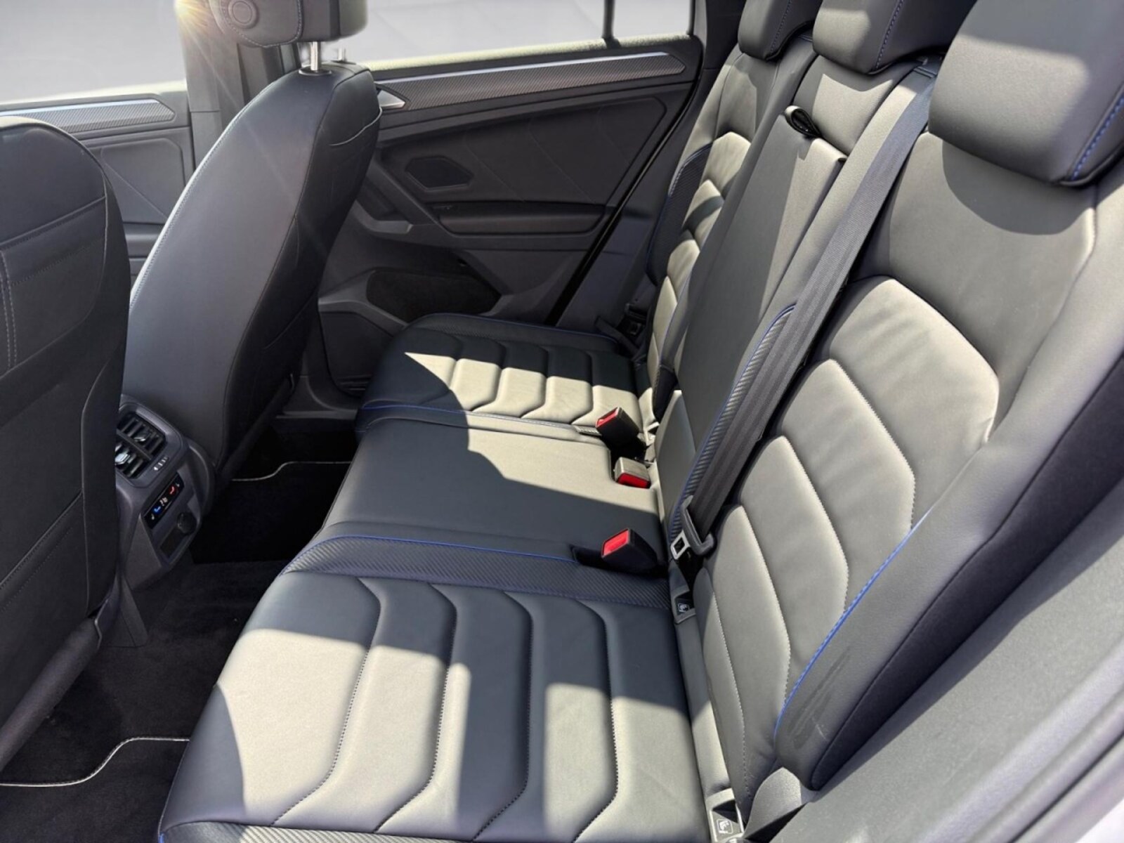 Volkswagen Tiguan – Bild 15