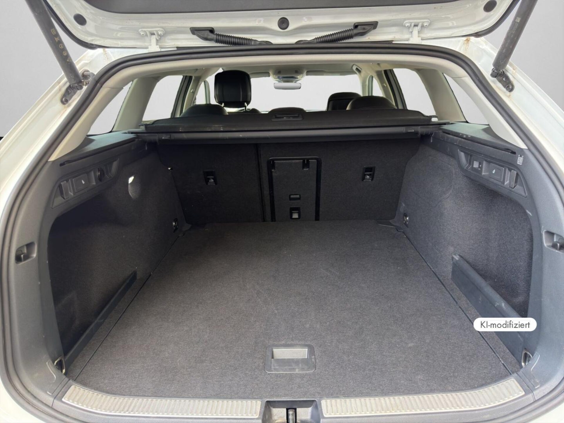 Volkswagen Passat Elegance