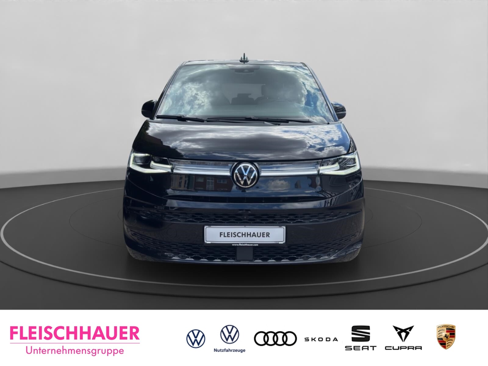 Volkswagen Multivan Langversion – Bild 2