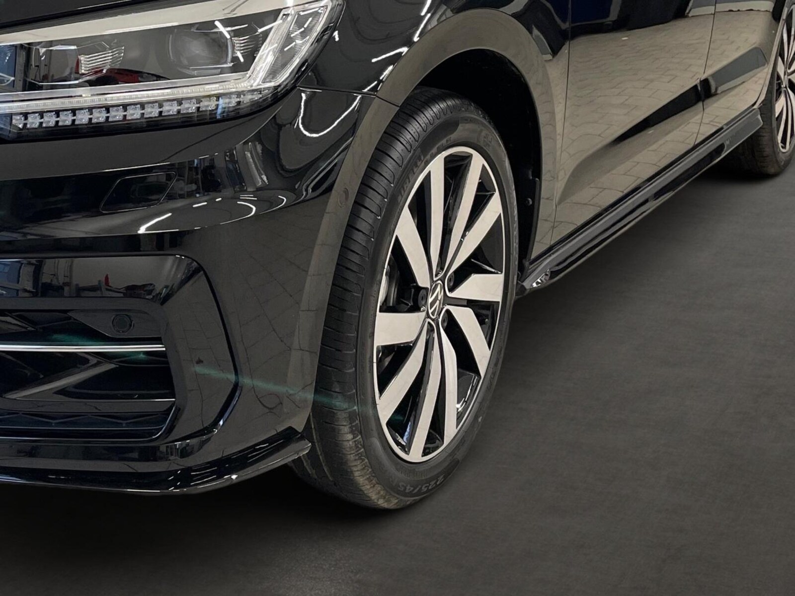 Volkswagen Touran – Bild 9