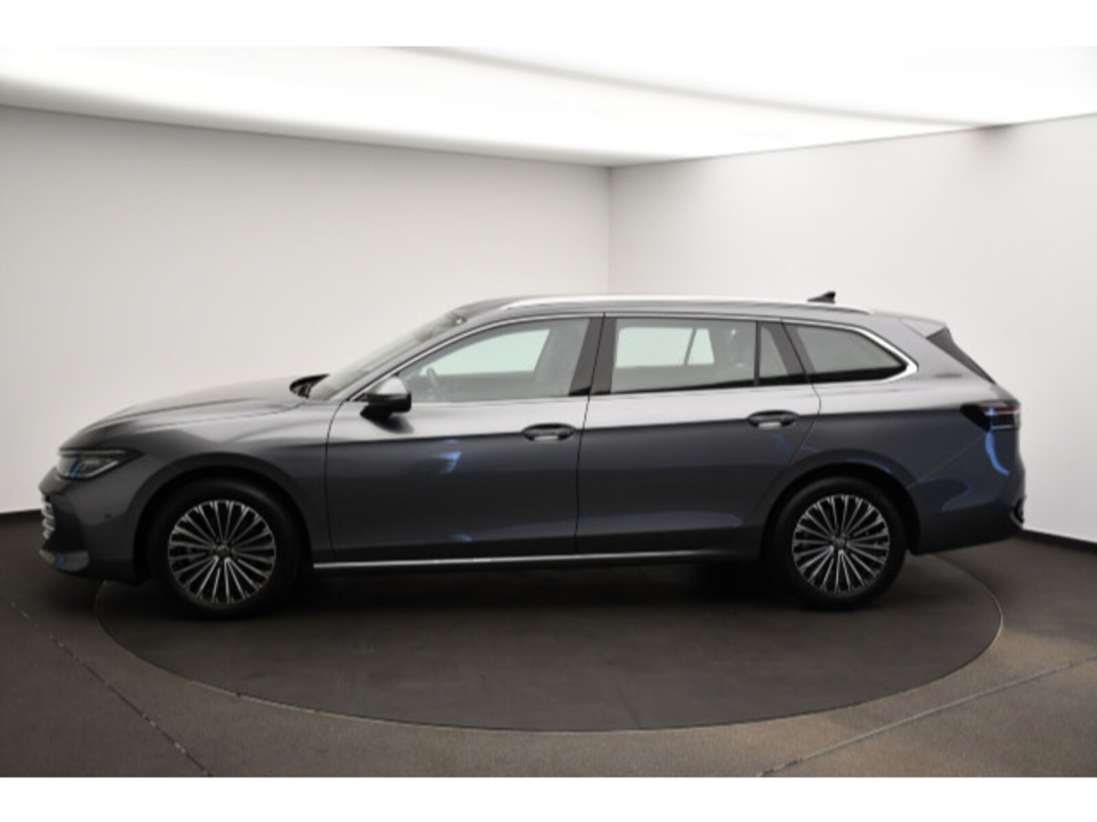 Volkswagen Passat – Bild 16