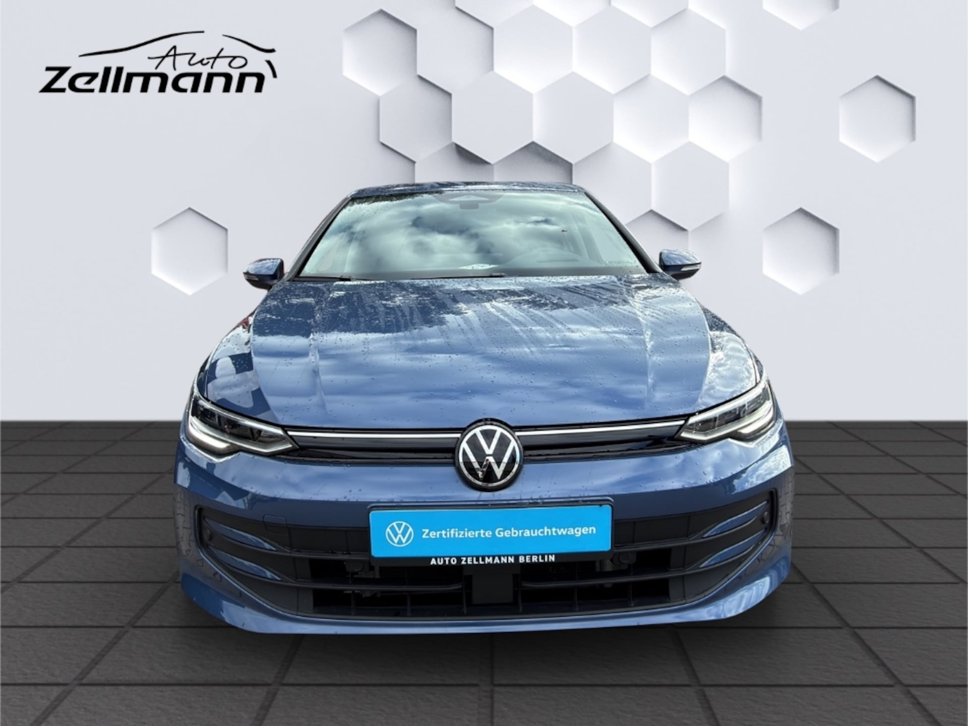 Volkswagen Golf Life