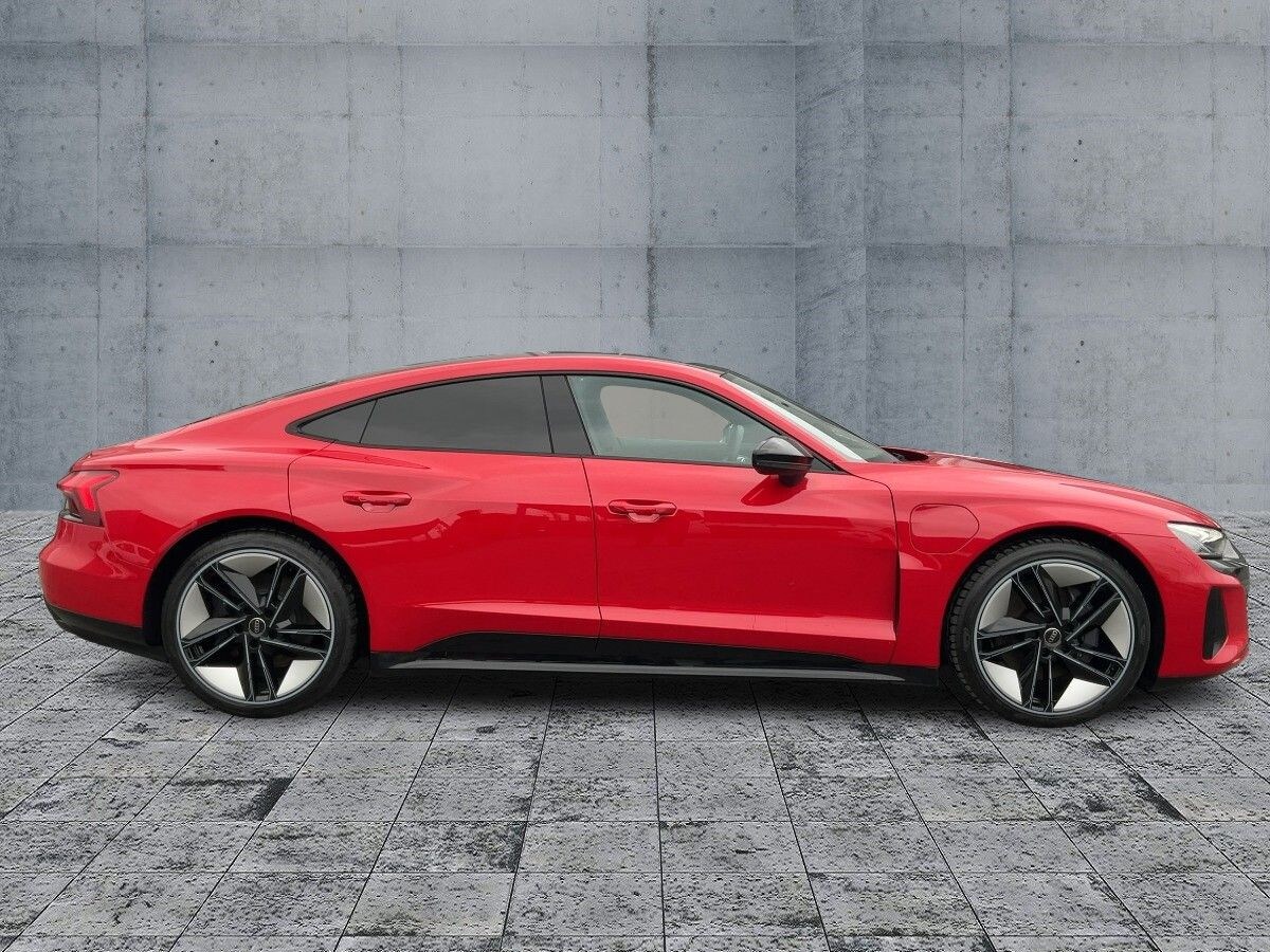 Image about Audi e-tron GT e-tron quattro