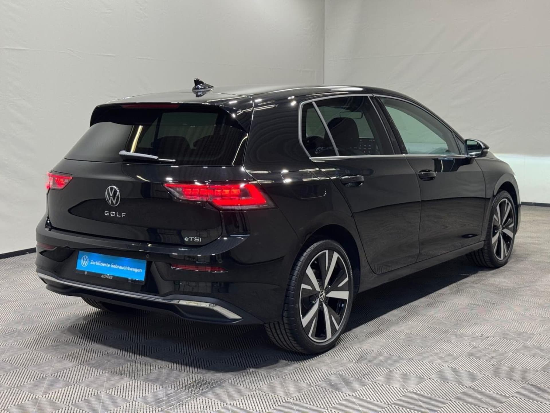 Volkswagen Golf Style
