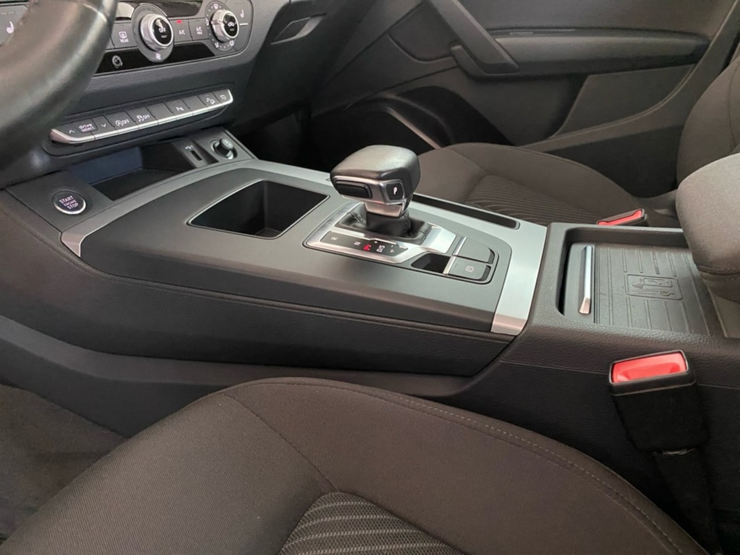 Bild über Audi Q5 35 TDI S tronic - für weitere Informationen kontaktieren Sie den Audi Partner