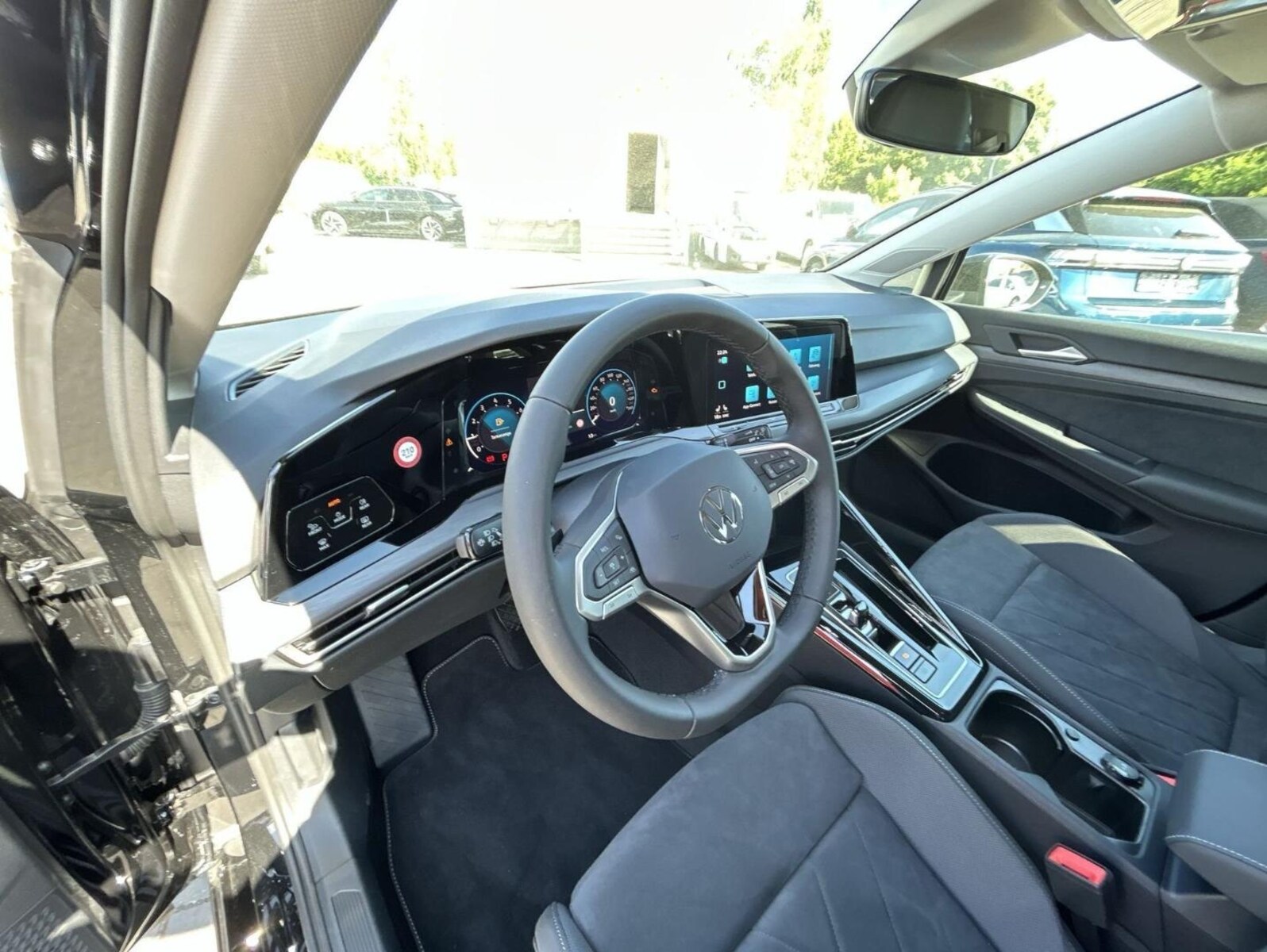 Volkswagen Golf Variant – Bild 12