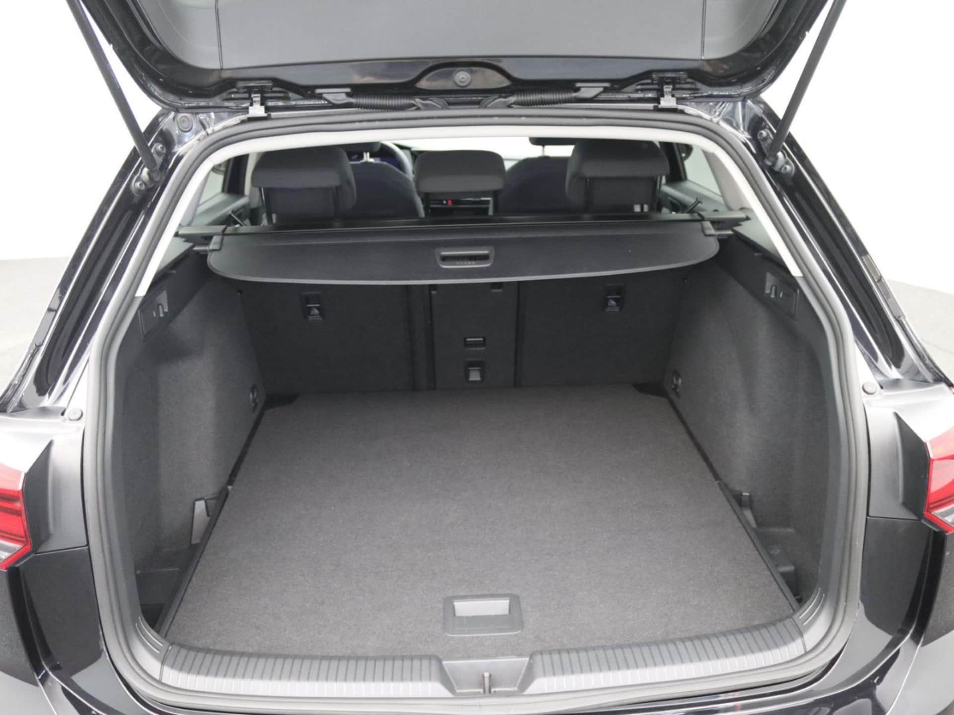 Volkswagen Golf Variant Style
