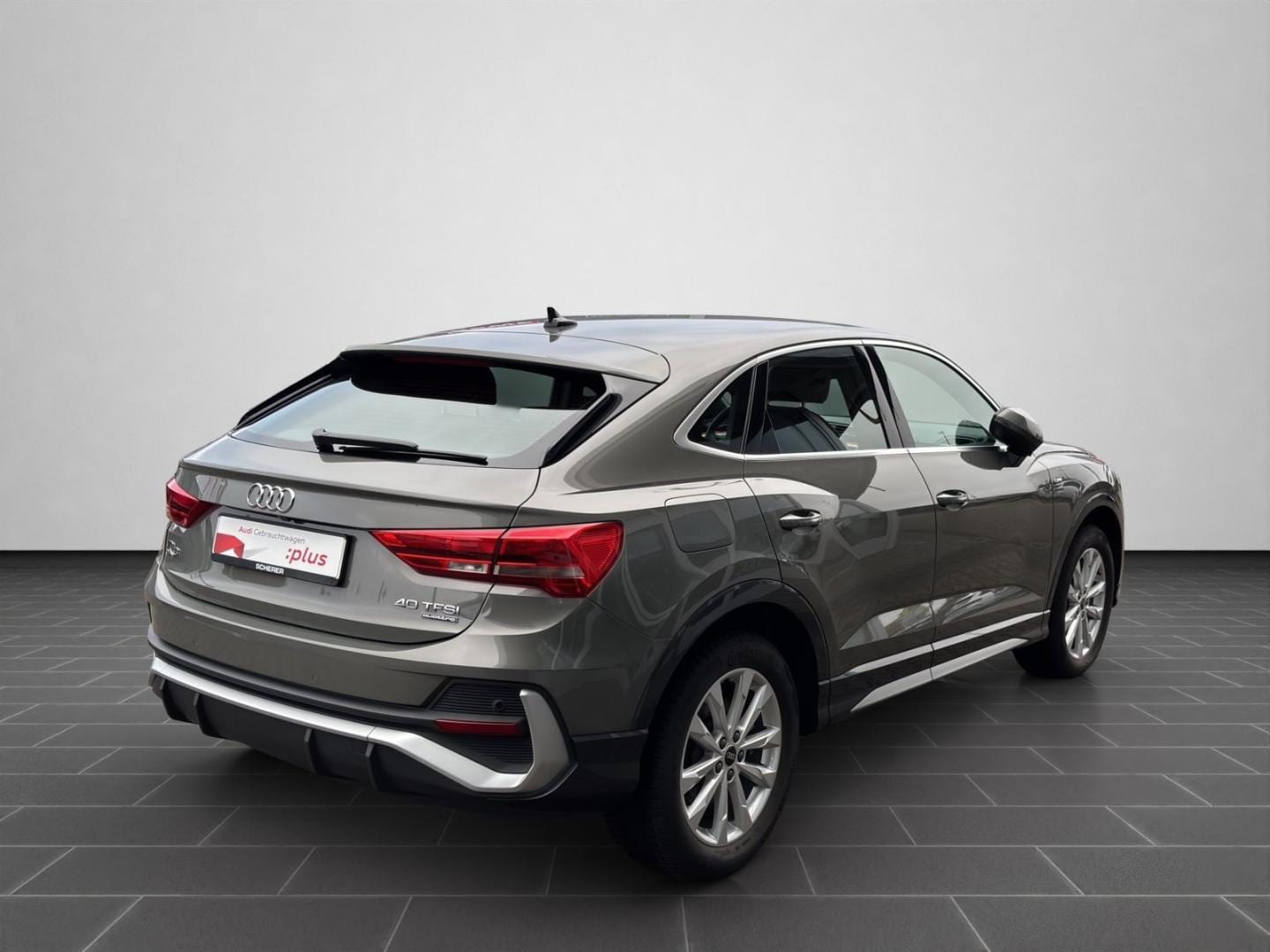 Bild über Audi Q3 Sportback TFSI quattro 140 kW S tronic - für weitere Informationen kontaktieren Sie den Audi Partner