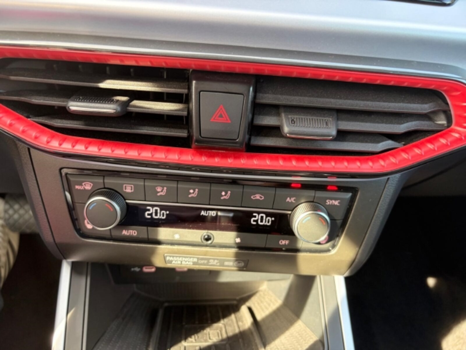 SEAT Arona – Bild 15