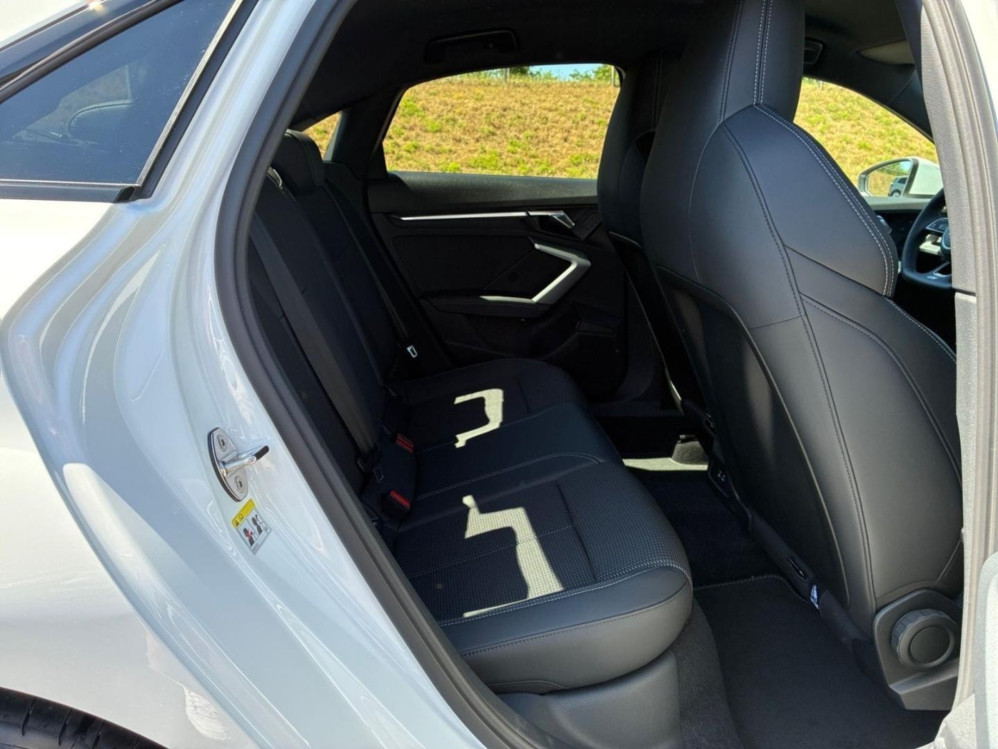Bild über Audi A3 Limousine TFSI 110 kW S tronic - für weitere Informationen kontaktieren Sie den Audi Partner