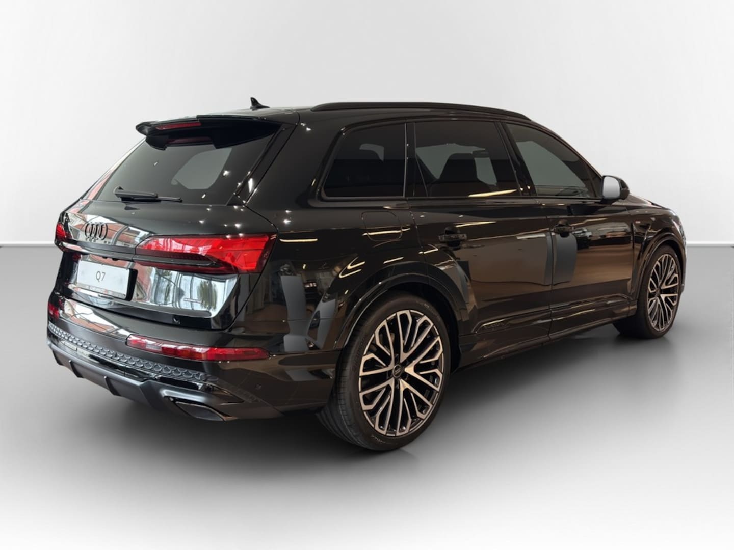 Bild über Audi Q7 SUV TFSI e S line business TFSI e quattro 290 kW tiptronic - für weitere Informationen kontaktieren Sie den Audi Partner