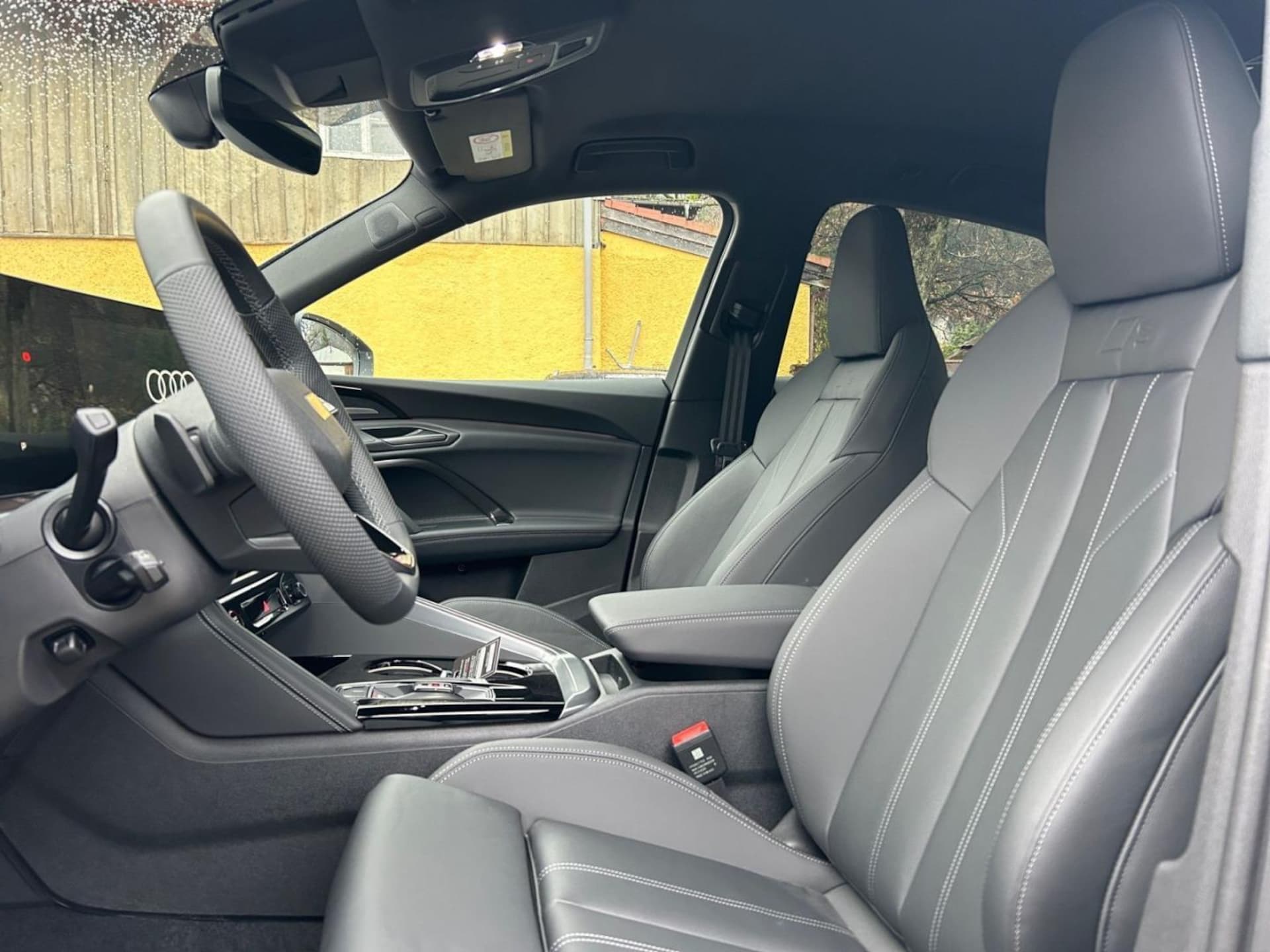 Audi Q5 Sportback edition one