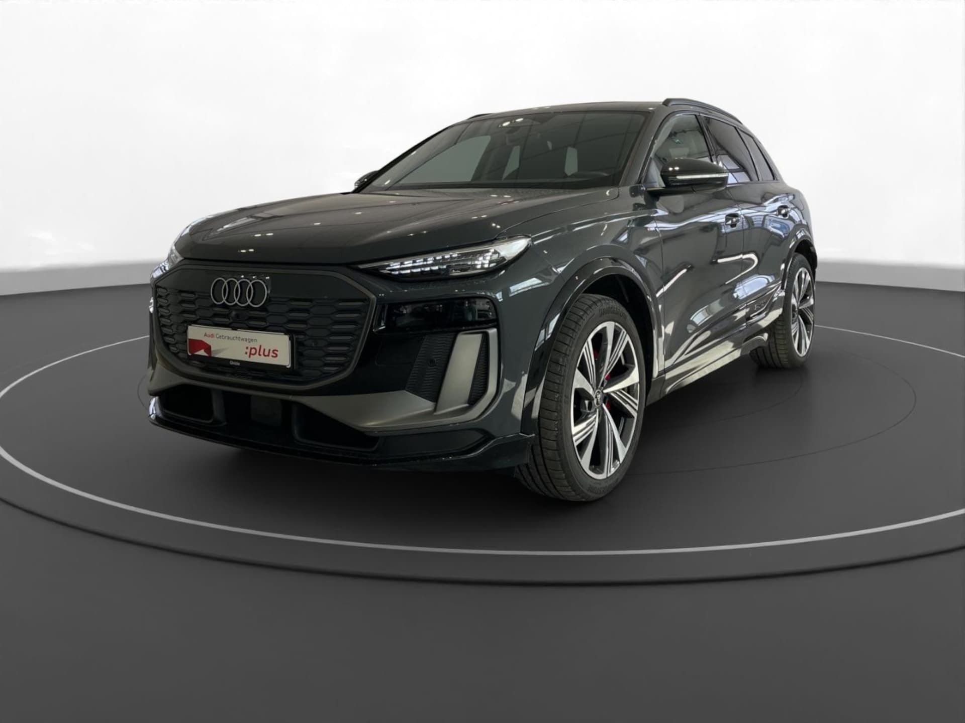 Audi Q6 SUV e-tron