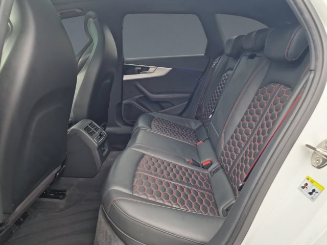Image about Audi RS 4 Avant TFSI quattro tiptronic