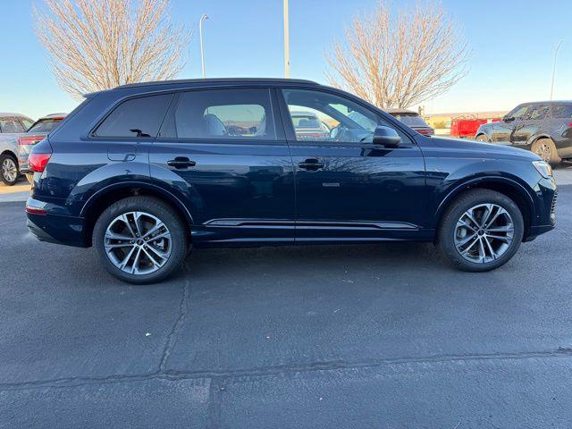 2026 Audi Q7 Premium - Photo 9