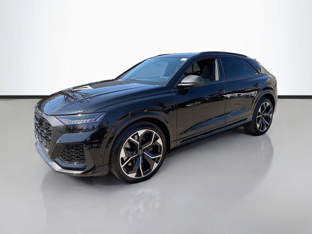 2023 Audi RS Q8 -'s photo