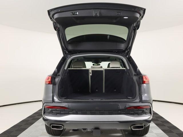 2025 Audi New Q5 Premium Plus - Photo 24